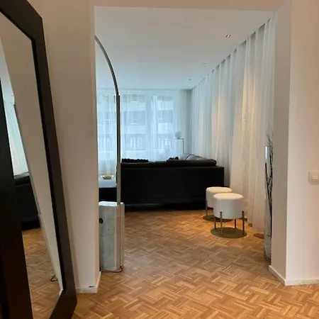 Neuf En Plein Centre Намюр